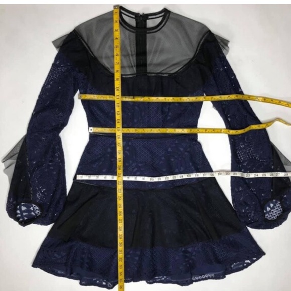 Lucia’s Sarto ♍️ dress navy blue lace black ruffle medium - Picture 9 of 16